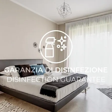 Piazza Garibaldi Apartment *